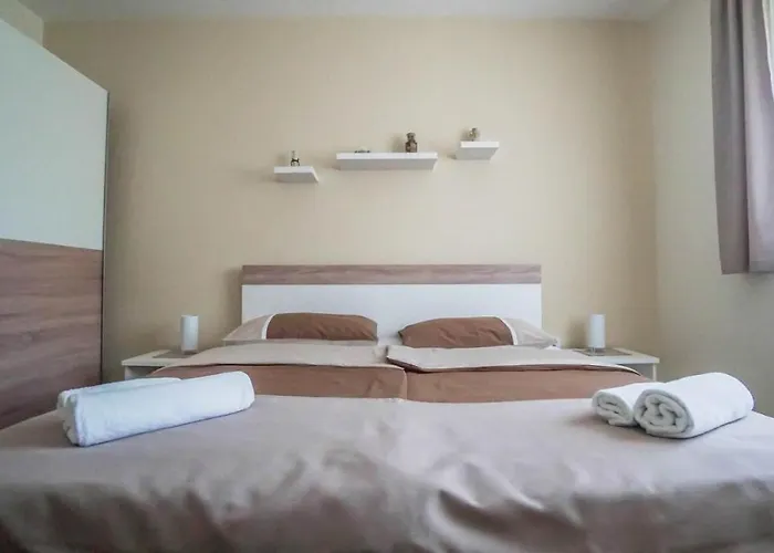 Apartment Porec アパート *