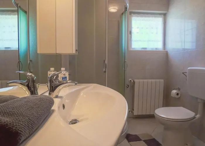 Apartment Porec アパート ポレッチ