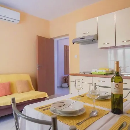 Apartment Porec Apartment *